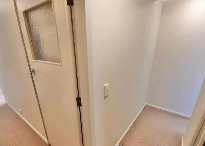 Kimberley Two - Nelson Waterfront Apartment